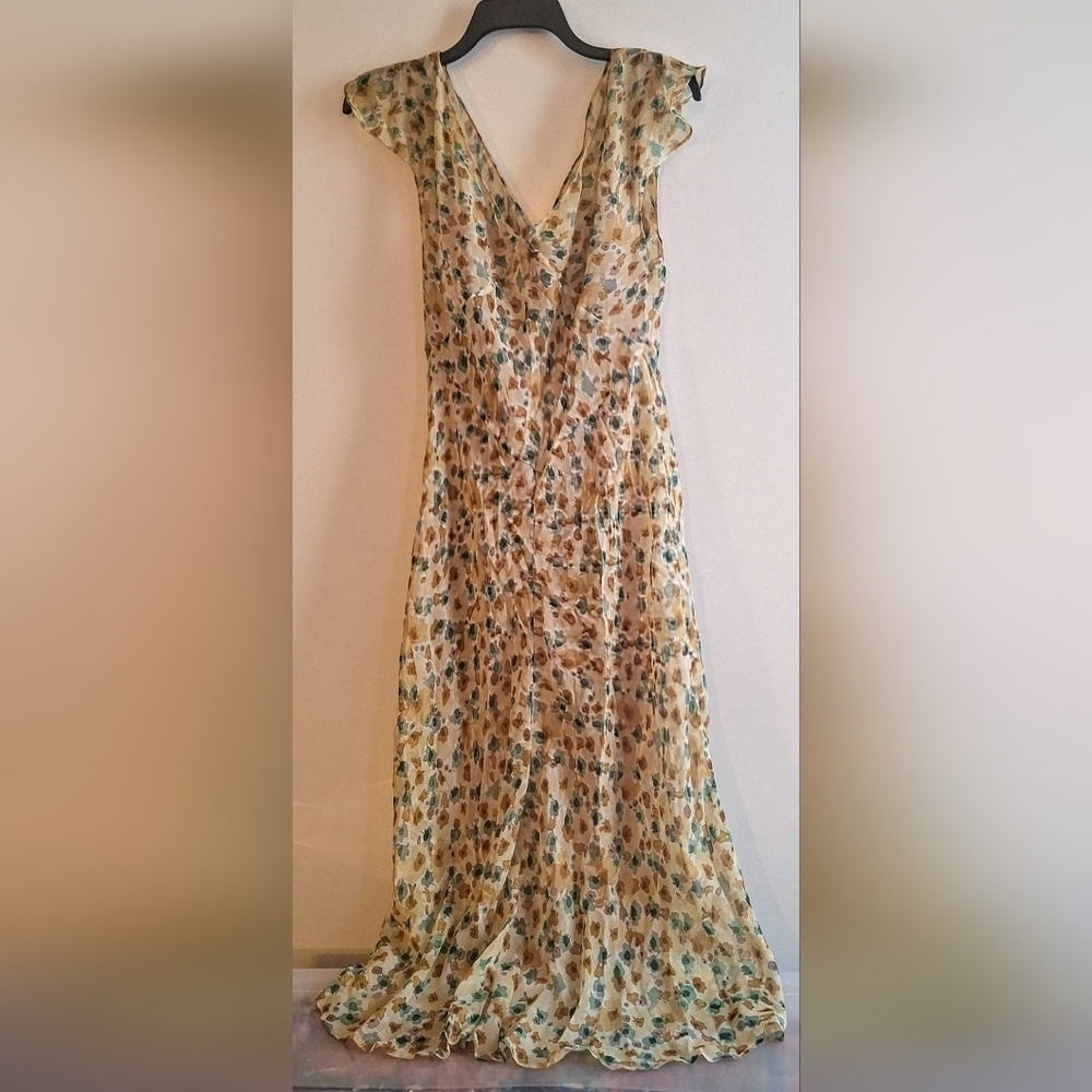 Studio M Silk Floral Dress - Picture 5 of 8